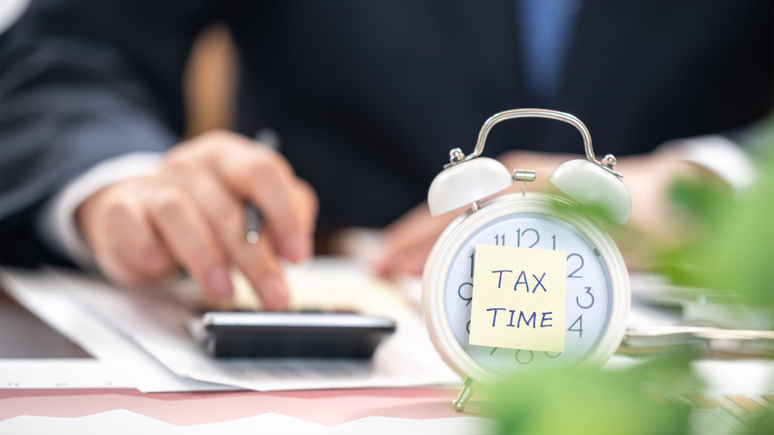 When Should We File Taxes as Employees?